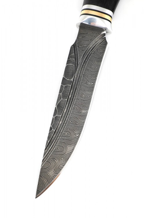 Нож Хищник сталь дамаск долы-камень рукоять черный граб 