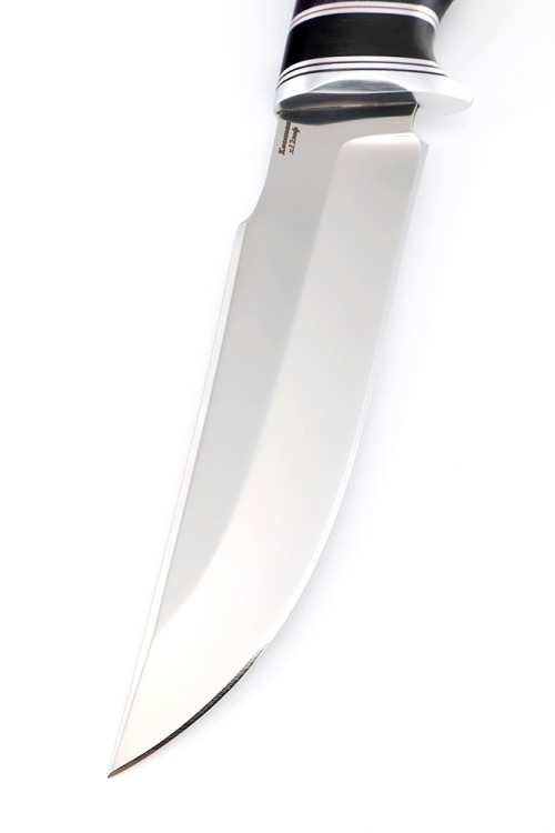 Нож Щучий кованая сталь х12мф рукоять вставка черный граб, карельская береза фиолетовая 