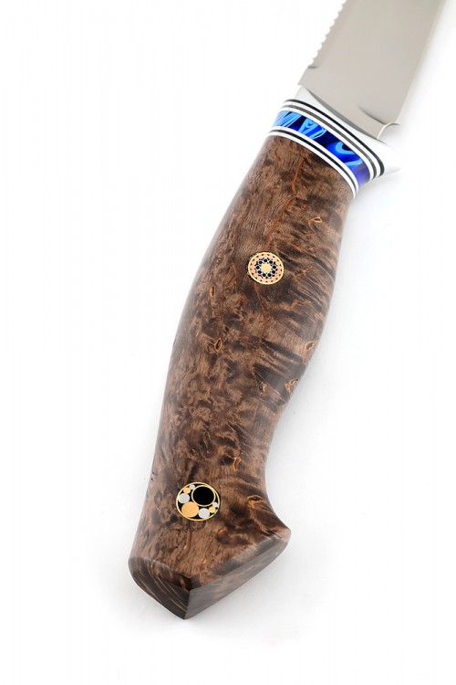 Нож Белуга М390 стабилизированная карельская береза коричневая вставка акрил синий мозаичные пины 