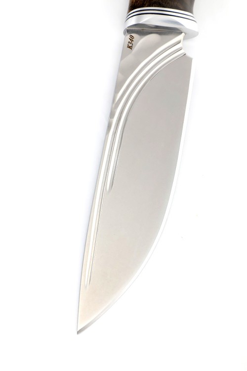 Нож Кабан сталь К340 фигурные долы рукоять карельская береза коричневая 