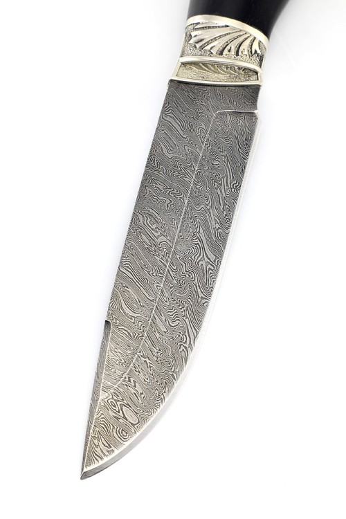 Нож Ястреб сталь дамаск рукоять мельхиор черный граб 