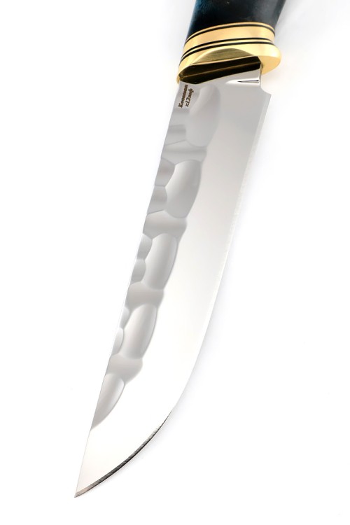 Нож Бекас сталь кованая Х12МФ - камень, рукоять латунь, карельская береза черно-синяя 