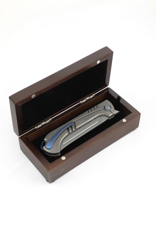 Нож складной Узбекский Пчак сталь N690 рукоять титан 