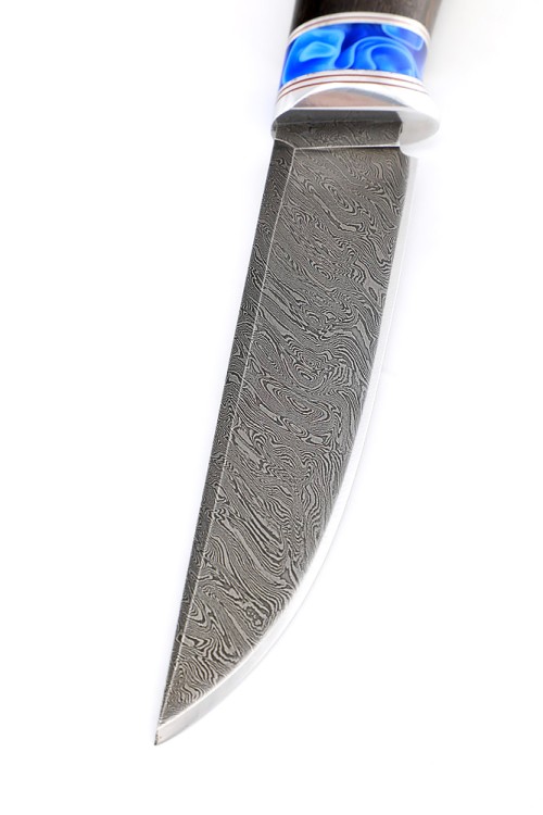 Нож Енот сталь дамаск рукоять вставка акрил синий, черный граб 