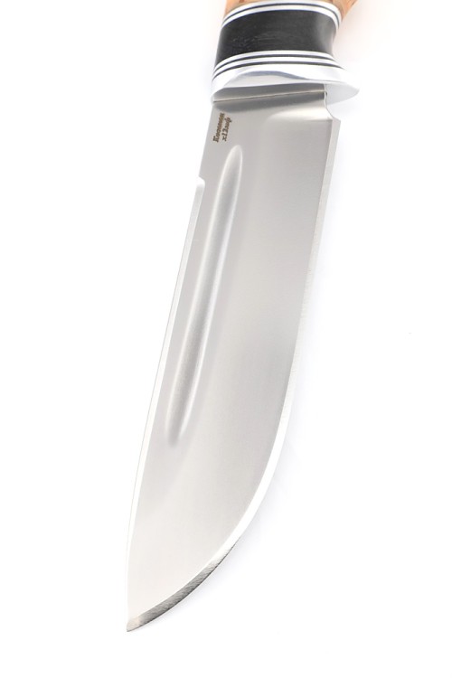 Нож Охотничий сталь кованая Х12МФ рукоять береста 