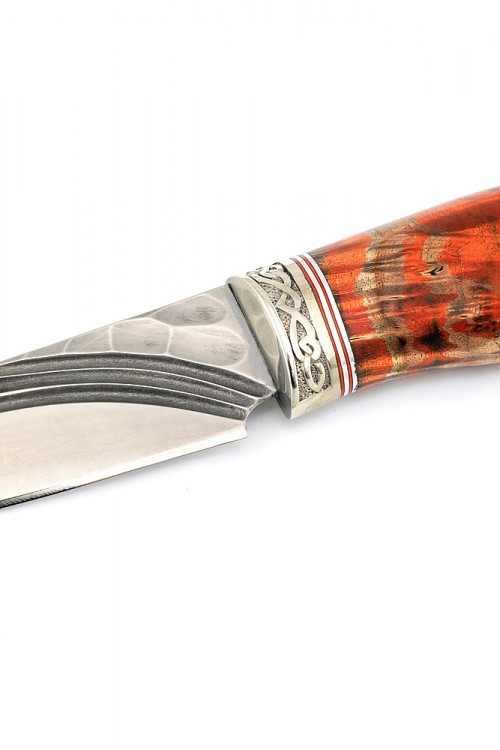 Нож Клык сталь К340, фигурные долы камень, рукоять мельхиор, кап клёна красный 