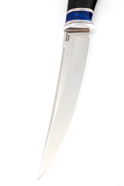 Нож Белуга сталь кованая 95Х18 рукоять вставка акрил синий, черный граб 