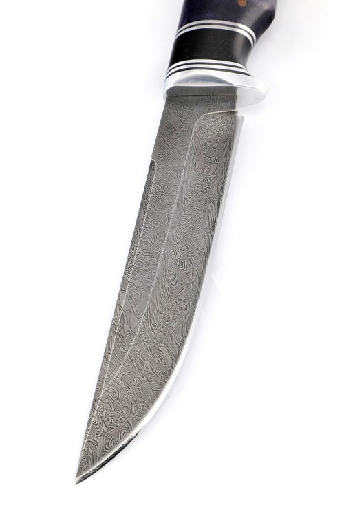 Нож Пума сталь дамаск рукоять вставка черный граб, карельская береза фиолетовая 