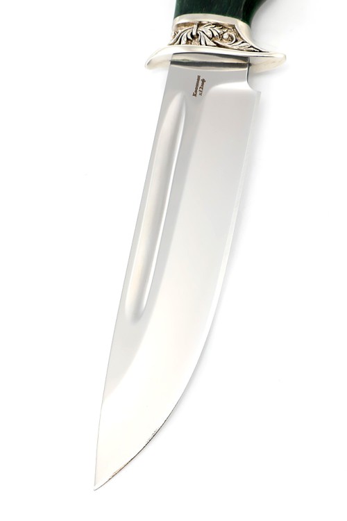 Нож Корсар сталь кованая Х12МФ рукоять мельхиор, карельская береза зеленая 