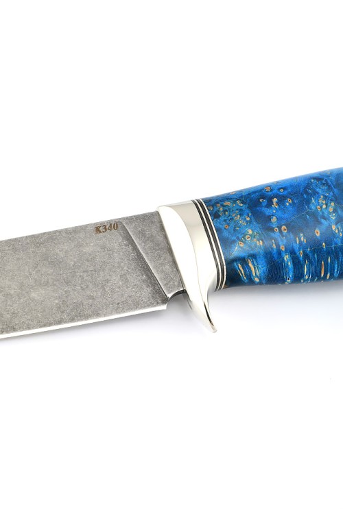 Нож Каюр сталь К340 рукоять мельхиор, кап клена синий 