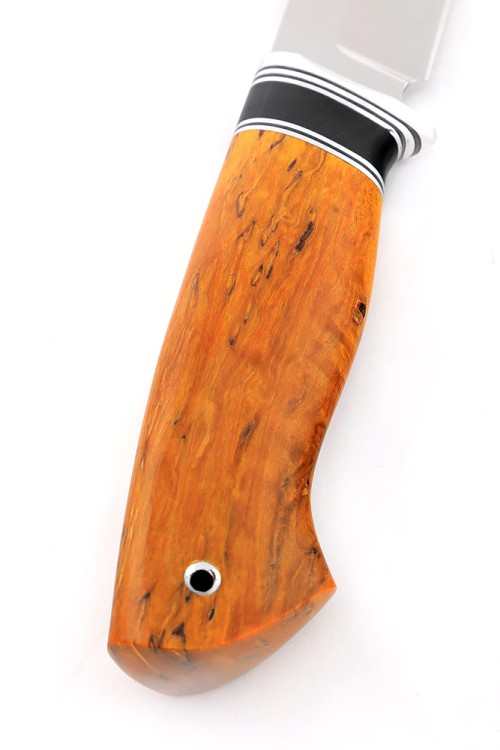 Нож Хантер сталь кованая Х12МФ рукоять вставка черный граб, карельская береза янтарная 