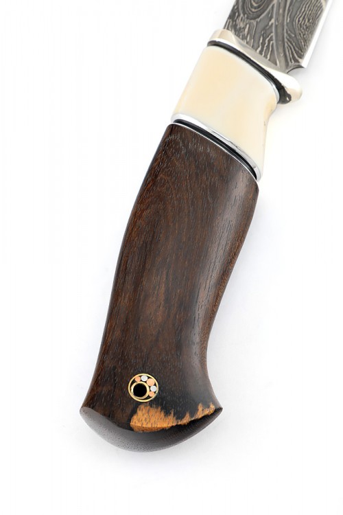 Нож Бекас дамаск ламинированный, фигурные долы, вставка кость, карельская береза коричневая 