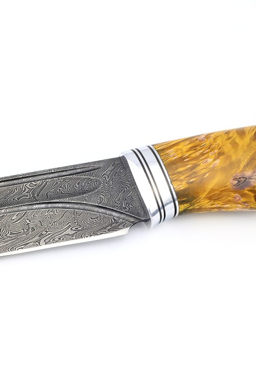 Нож Берсерк сталь дамаск-долы рукоять кап клена желтый 