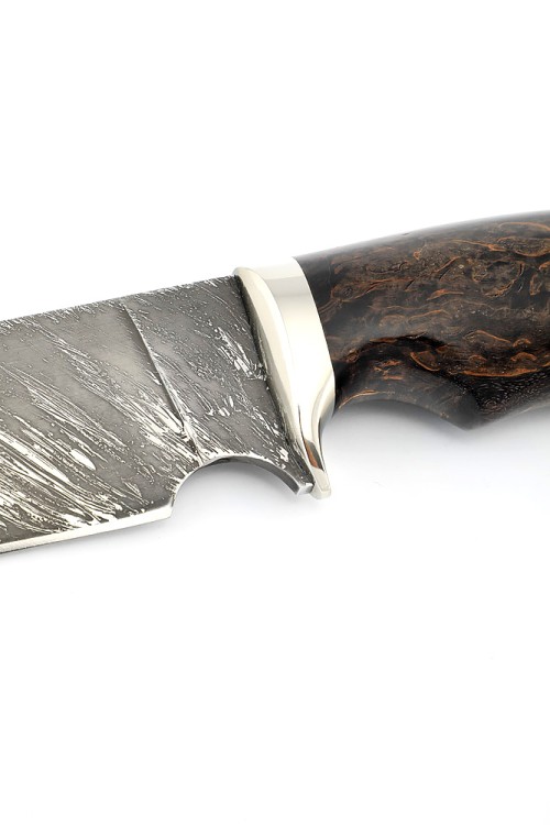 Нож Шкурник сталь D2 рукоять мельхиор карельская береза коричневая 