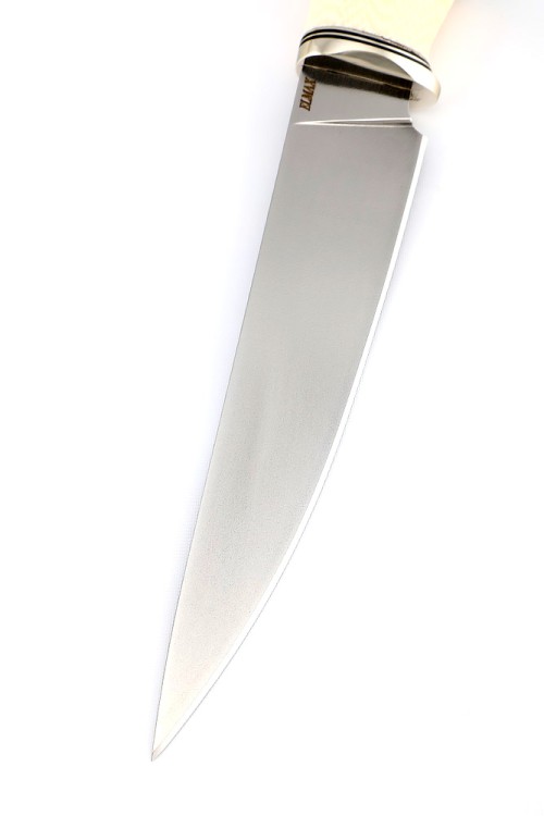 Нож Клык сталь Elmax, рукоять низельбер, вставка элфорин, кап клена синий 