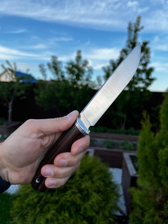 Нож Енот сталь кованая х12мф рукоять черный граб  