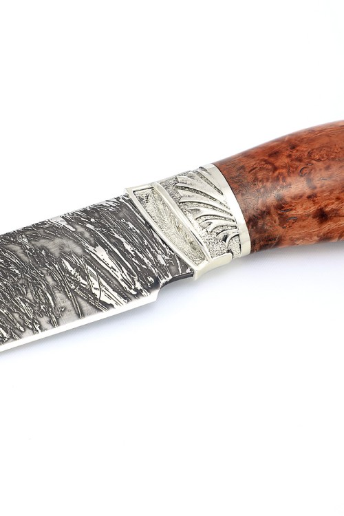 Нож Ястреб сталь D2 рукоять мельхиор карельская береза коричневая 