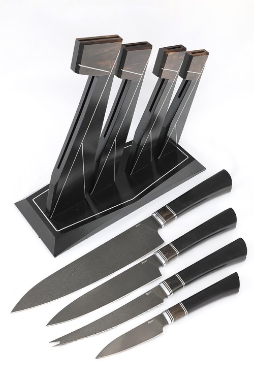 Подставка из черного граба+карельская береза с набором из 4 ножей (булат, черный граб+карельская береза) 