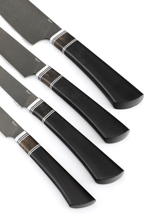 Подставка из черного граба+карельская береза с набором из 4 ножей (булат, черный граб+карельская береза) 