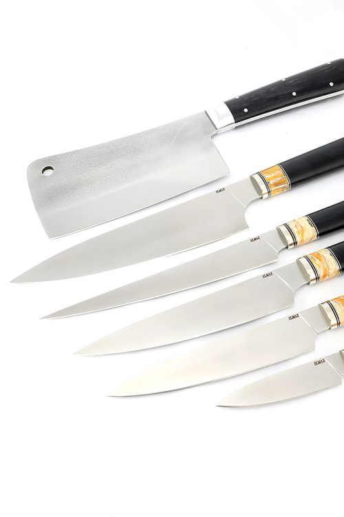 Подставка из черного граба+G10 с набором из 5 ножей и тяпки (Elmax, зуб мамонта+G10) 