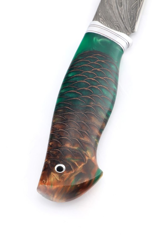 Нож Разделочный 9ХС ламинированная дамаск с никелем, фигурные долы, рукоять шишка в акриле зеленая 