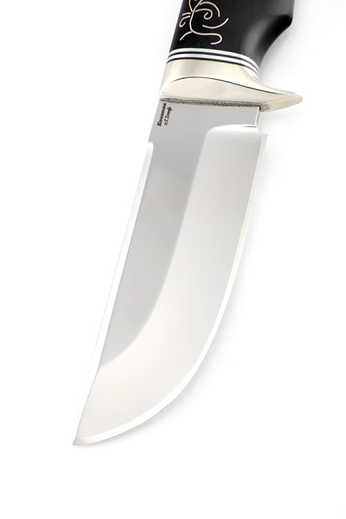 Нож Секач сталь кованая Х12МФ рукоять мельхиор, черный граб с инкрустацией 