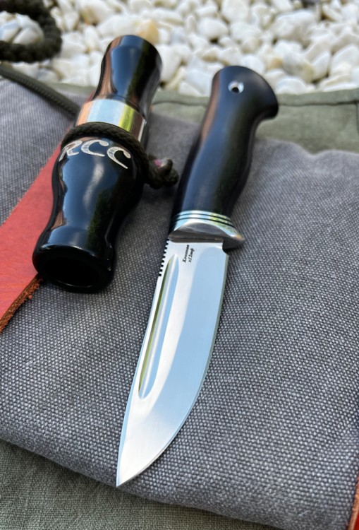 Нож Малыш сталь кованая х12мф рукоять черный граб 