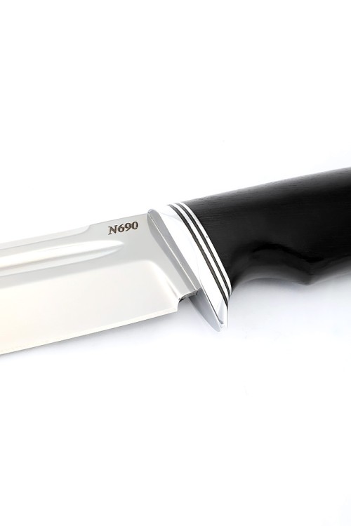 Нож Охотничий сталь N690 рукоять черный граб 