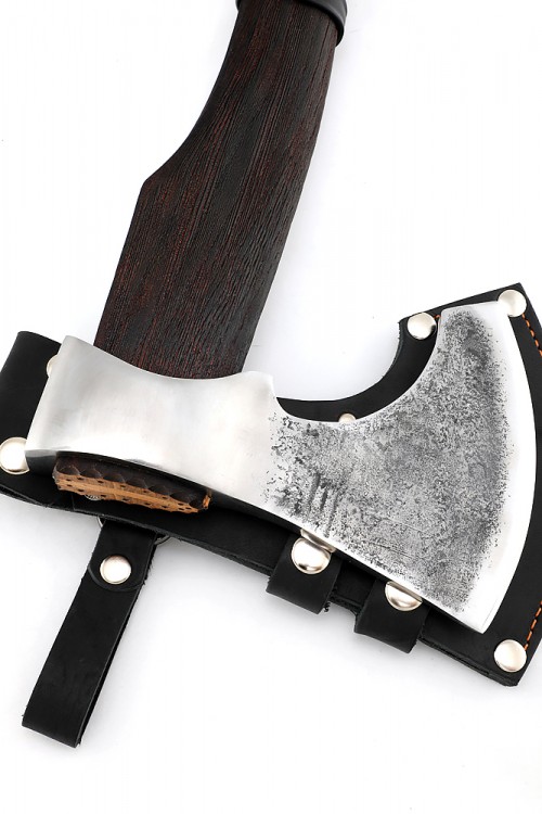 Топор Путник (композитный сплав У10+ХВГ, рукоять искусственно состаренный ясень, тонировка, кожа) 