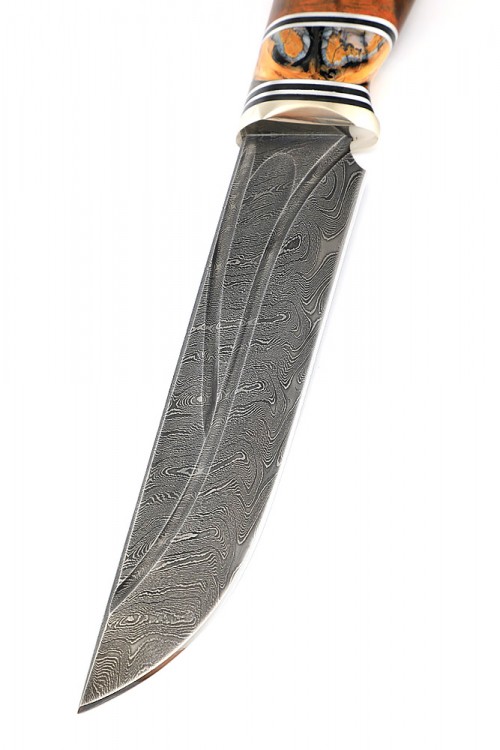 Нож Бекас сталь дамаск, фигурные долы, рукоять вставка зуб мамонта, кап клена оранжевый 