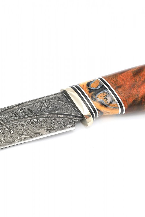 Нож Бекас сталь дамаск, фигурные долы, рукоять вставка зуб мамонта, кап клена оранжевый 