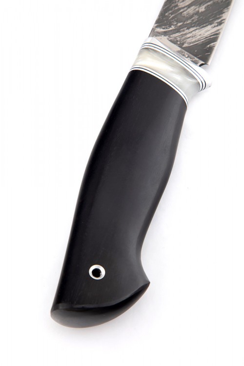 Нож Путник кованая сталь D2 рукоять белый акрил черный граб 