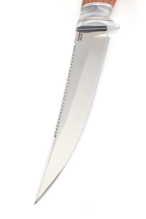 Нож Белуга сталь кованая 95Х18 рукоять вставка акрил белый, бубинга 