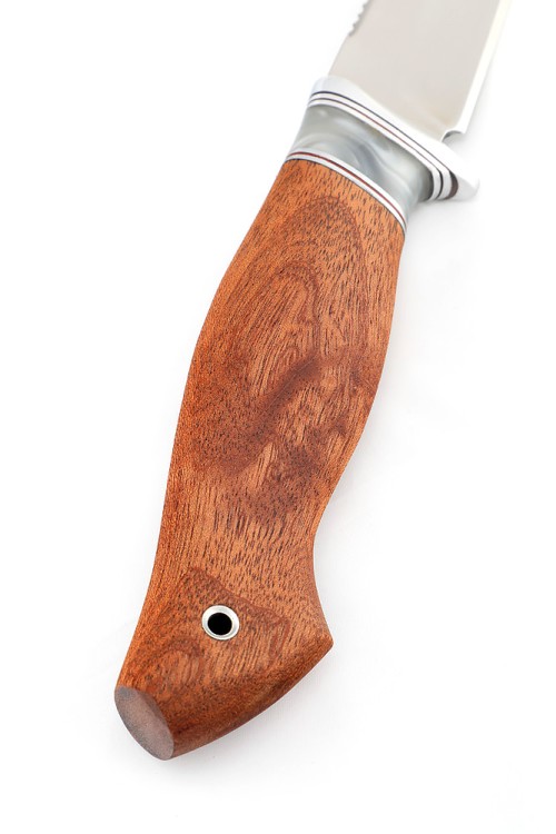 Нож Белуга сталь кованая 95Х18 рукоять вставка акрил белый, бубинга 