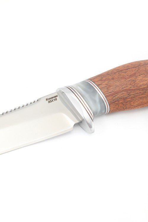 Нож Белуга сталь кованая 95Х18 рукоять вставка акрил белый, бубинга 