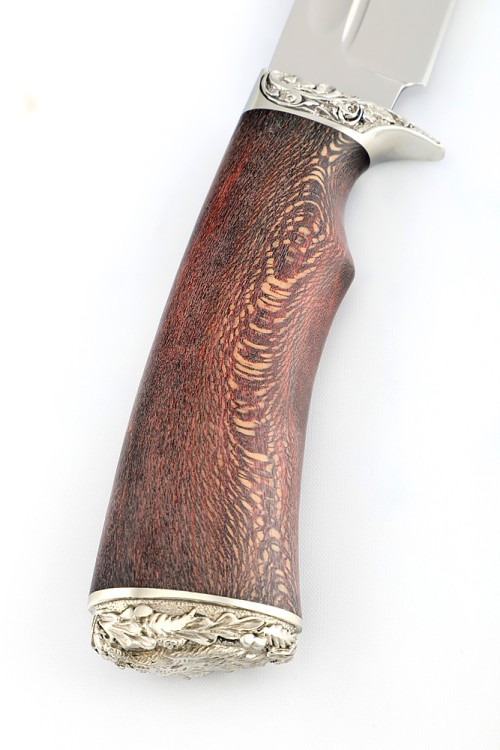 Нож Волк сталь кованая 95Х18, долы, рукоять мельхиор, платан 