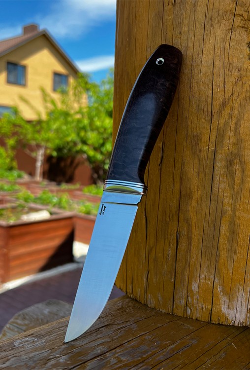 Нож Заяц сталь кованая х12мф рукоять стабилизированная карельская береза коричневая 