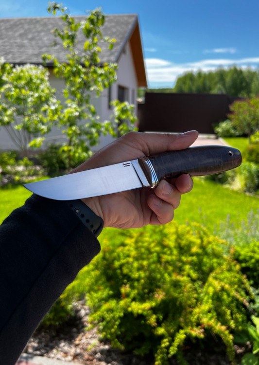 Нож Заяц сталь кованая х12мф рукоять стабилизированная карельская береза коричневая 