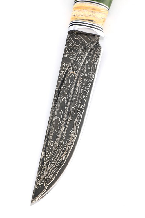 Нож Разделочный 9ХС ламинированная дамаск с никелем, фигурные долы, рукоять вставка зуб мамонта, карельская береза зеленая 