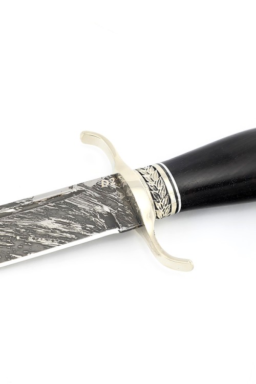 Нож Классика сталь D2 рукоять мельхиор, черный граб 