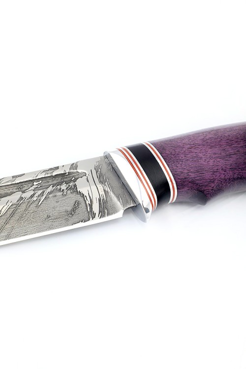 Нож Охотничий сталь D2 рукоять вставка черный граб, карельская береза фиолетовая 