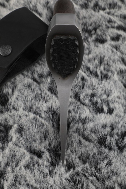 Топор Малыш (9ХС, рукоять - венге) 