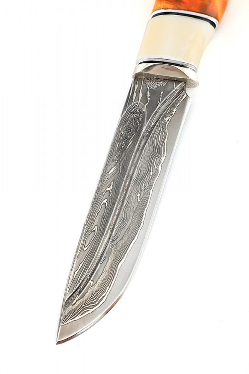 Нож Охотничий-2 дамаск ламинированный, фигурные долы, больстер нейзельбер, вставка кость, стабилизированный кап клёна 