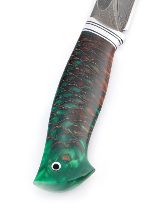 Нож Путник сталь дамаск-долы рукоять шишка в акриле зеленая 
