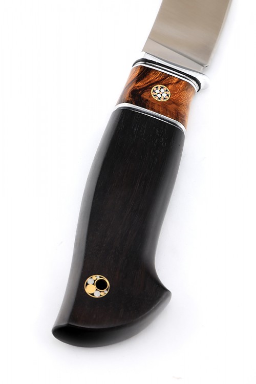 Нож №3 сталь М398, рукоять черный граб, вставка айронвуд, мозаичные пины 